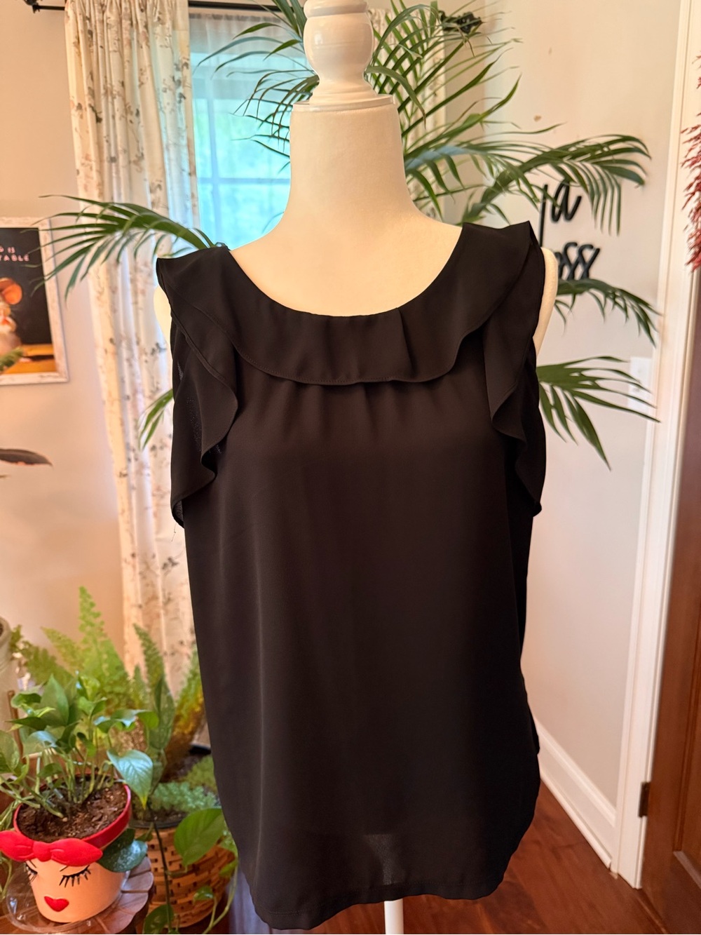 LOFT Black Ruffle Trim Sleeveless Camisole